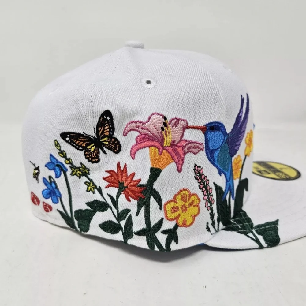 NWT [New Era] 59FIFTY Seattle Mariners White Blooming Fitted Hat Kids Sz 6 5/8 - Picture 2 of 8